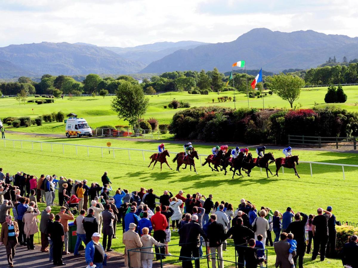 Madams Hill House Killarney By Trident Holiday Homes Kültér fotó